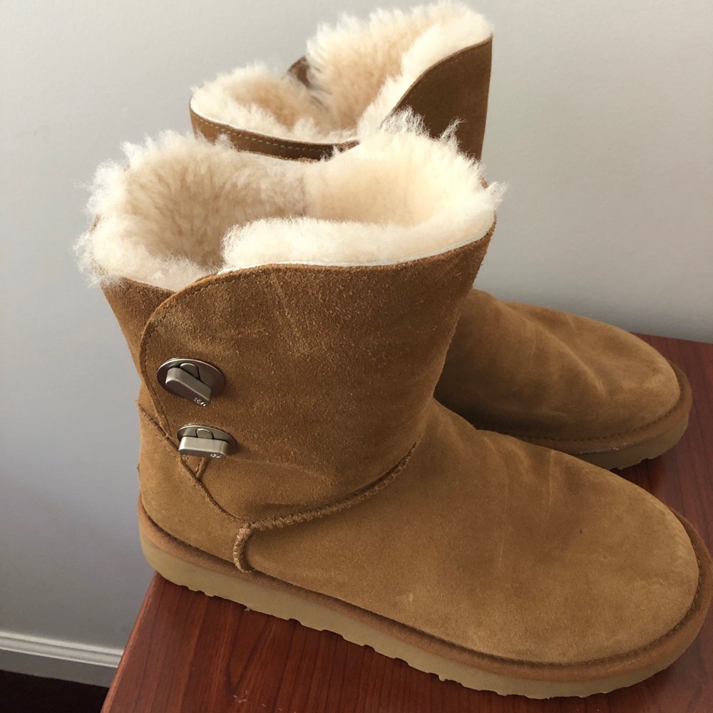 Ugg tan mid calf boots with clasps
